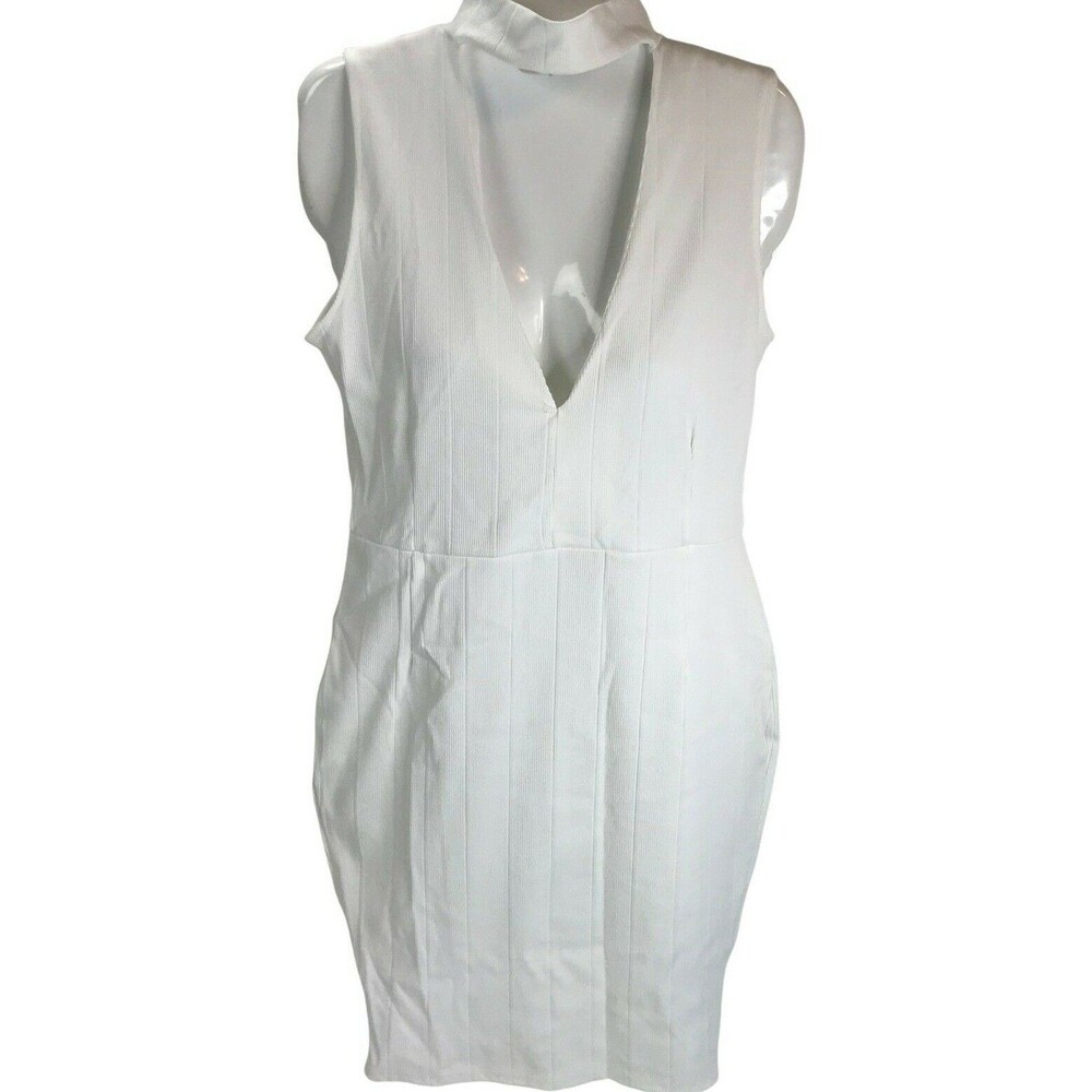 Missguided White Ribbed knit Bodycon dress Choker V-Neck Size 4